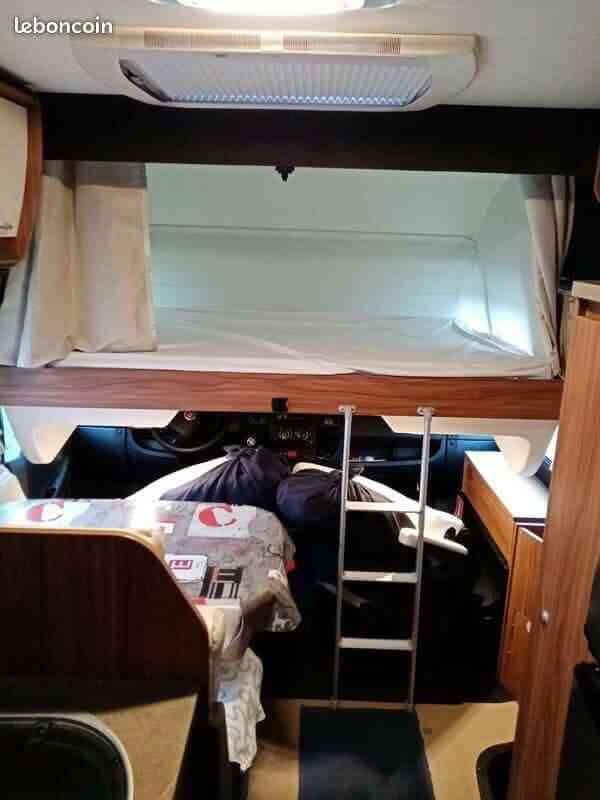 camping-car ITINEO  MJB 740  intérieur  
